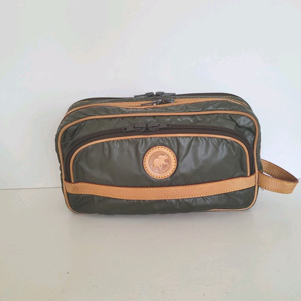 Hunting‎ World Wristlet Pouch Zip Toiletry Bag 10x6 Green Tan Logo Organizer